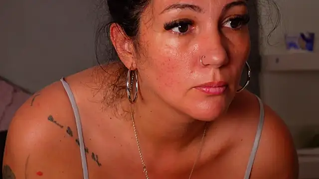 TanyaKros online show from July 21, 2026, 4:47 am