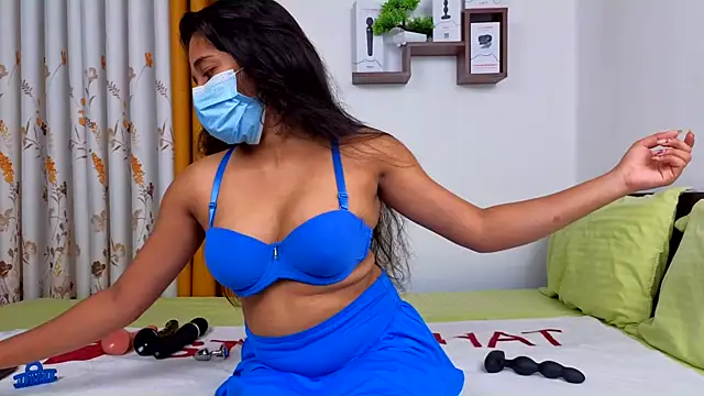 Tatoo girl online show from October 30, 2025, 3:09 pm