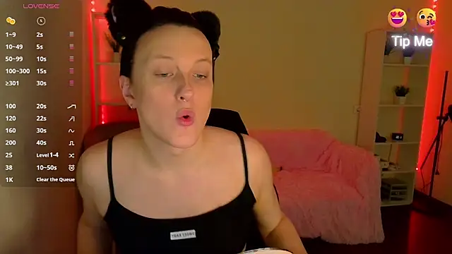 Snapshot of DianaRadrigo chatting on January 16, 2025, 9:37 am DianaRadrigo online show from January 16, 2025, 9:37 am