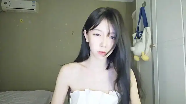 Ciri-CC online show from April 4, 2026, 3:18 pm