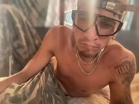 badboy366 online show from April 15, 2026, 3:38 pm