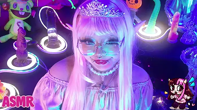 LaytonBox online show from March 4, 2026, 2:03 pm