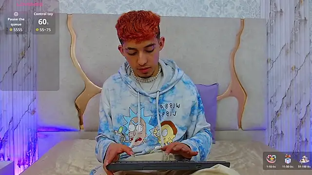 Snapshot of Axel_tay chatting on December 16, 2025, 11:36 am Axel tay online show from December 16, 2025, 11:36 am