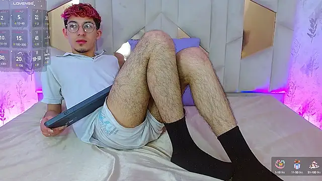 Snapshot of Axel_tay chatting on September 16, 2025, 3:18 am Axel tay online show from September 16, 2025, 3:18 am