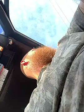 Snapshot of 32XRedBeard chatting on February 28, 2026, 12:49 pm 32XRedBeard online show from February 28, 2026, 12:49 pm