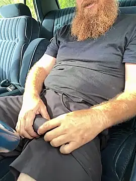 Snapshot of 32XRedBeard chatting on March 16, 2025, 2:00 pm 32XRedBeard online show from March 16, 2025, 2:00 pm