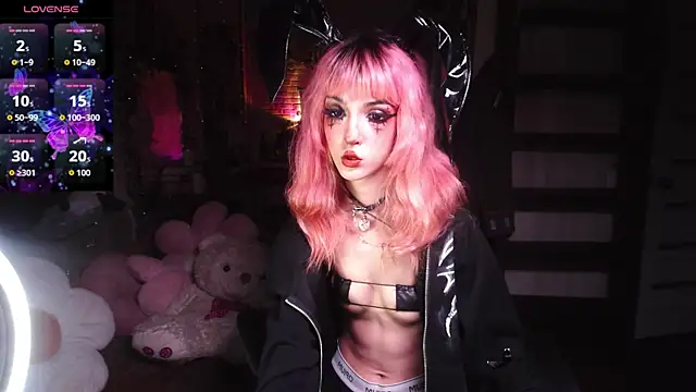 Snapshot of Ink__pleasure chatting on February 26, 2026, 12:10 am Ink pleasure online show from February 26, 2026, 12:10 am