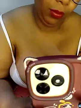 Samara-Bella online show from January 12, 2026, 6:36 pm