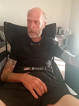 Snapshot of filthymind619 chatting on October 13, 2025, 2:18 pm filthymind619 online show from October 13, 2025, 2:18 pm