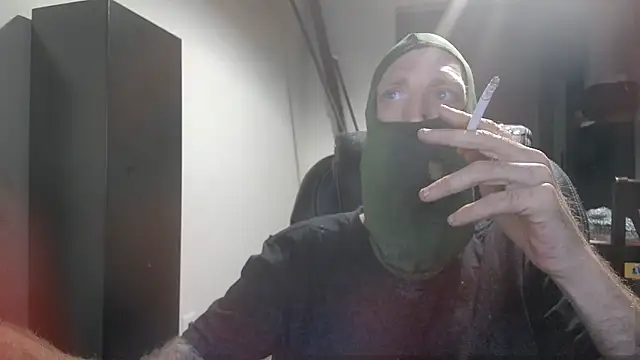 Snapshot of filthymind619 chatting on January 7, 2025, 5:43 am filthymind619 online show from January 7, 2025, 5:43 am