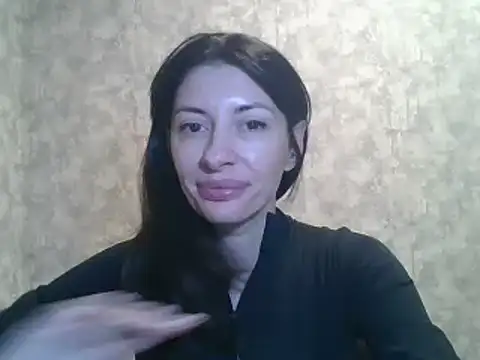 Snapshot of LissaBlossom chatting on February 9, 2025, 8:32 am LissaBlossom online show from February 9, 2025, 8:32 am