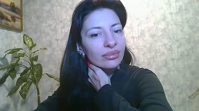 LissaBlossom online show from April 12, 2026, 3:32 am