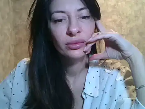 Snapshot of LissaBlossom chatting on February 13, 2025, 4:43 am LissaBlossom online show from February 13, 2025, 4:43 am