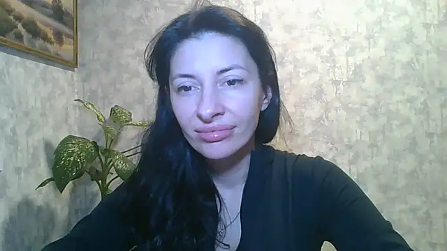LissaBlossom online show from November 14, 2025, 4:32 pm