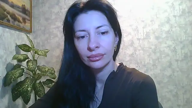 LissaBlossom online show from April 9, 2026, 2:46 am