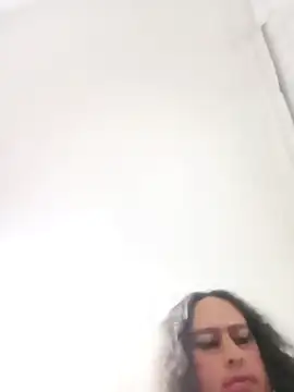 Snapshot of JaquiDi chatting on November 7, 2025, 4:06 am JaquiDi online show from November 7, 2025, 4:06 am