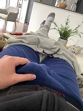 wetty fap321 online show from January 14, 2025, 4:50 pm