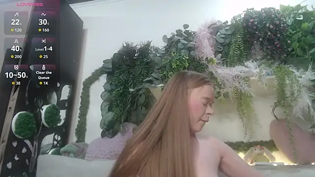 scyrim2 online show from October 20, 2025, 8:42 pm