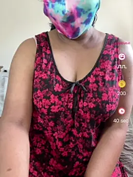 Snapshot of ArathyNambyarMallu chatting on August 4, 2026, 2:21 pm ArathyNambyarMallu online show from August 4, 2026, 2:21 pm