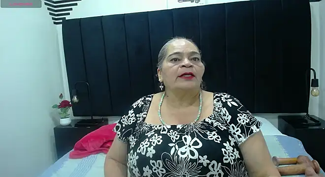 VickyBoobss online show from December 15, 2025, 8:03 pm