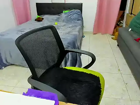 Snapshot of aome_333 chatting on January 30, 2025, 1:33 am aome 333 online show from January 30, 2025, 1:33 am