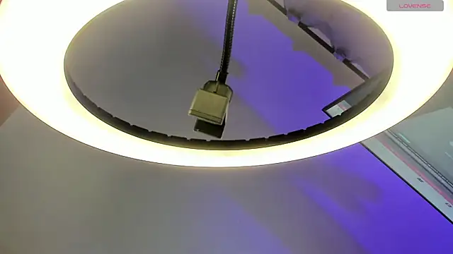 kathy bakerr online show from February 4, 2026, 1:28 pm