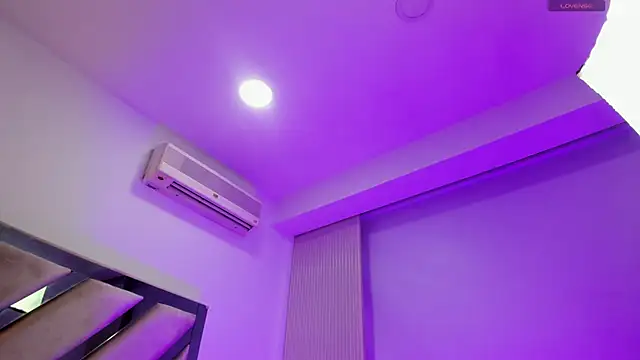 kathy bakerr online show from March 25, 2026, 1:21 pm