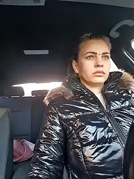 AnnaBell2025 online show from February 11, 2025, 2:46 pm