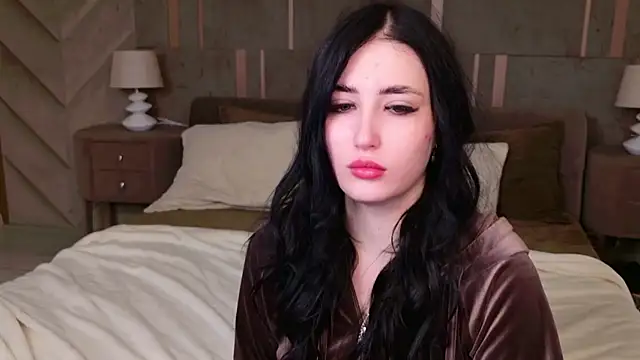 Snapshot of EmmaLawrens chatting on September 13, 2025, 3:45 pm EmmaLawrens online show from September 13, 2025, 3:45 pm