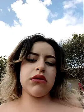 Snapshot of katty_116 chatting on January 17, 2025, 10:23 pm katty 116 online show from January 17, 2025, 10:23 pm