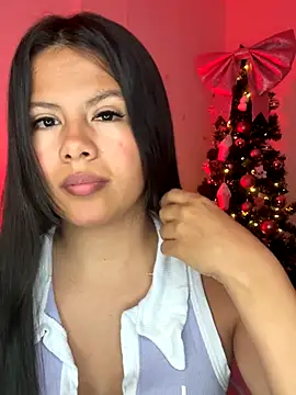 sweet dania  online show from November 29, 2025, 4:01 am