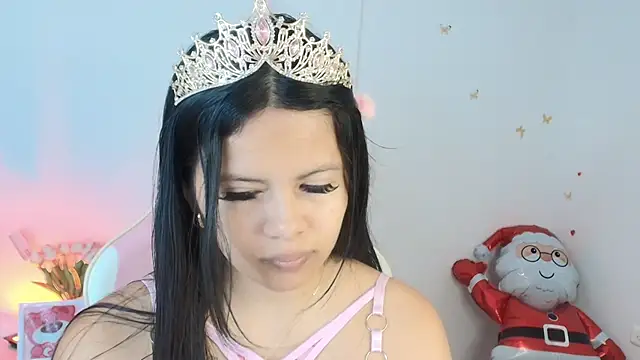 sweet dania  online show from February 15, 2026, 4:13 am