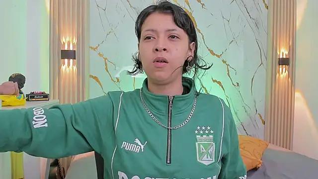 Snapshot of gabriela_cortez chatting on January 14, 2026, 12:42 pm gabriela cortez online show from January 14, 2026, 12:42 pm