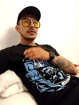 tony-camargo online show from January 23, 2025, 11:26 pm
