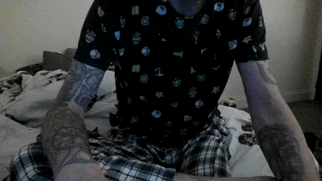 allnaked00 online show from February 18, 2026, 12:52 am