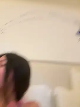 Ginger10 online show from December 17, 2025, 10:15 pm