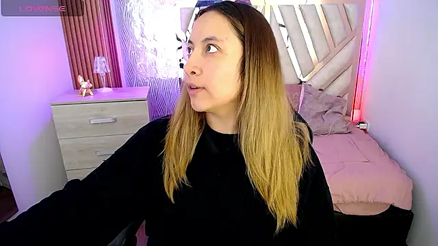 Snapshot of NyxAndria_1 chatting on January 16, 2026, 10:14 pm NyxAndria 1 online show from January 16, 2026, 10:14 pm