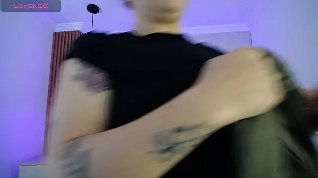 Snapshot of NyxAndria_1 chatting on February 7, 2026, 1:24 am NyxAndria 1 online show from February 7, 2026, 1:24 am