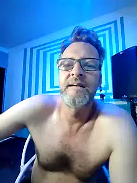 itsmeyes69 online show from February 9, 2025, 7:52 pm