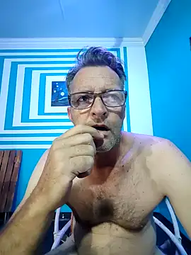 itsmeyes69 online show from January 24, 2025, 9:26 pm