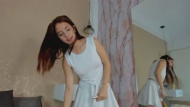 Snapshot of StefanyRousse chatting on March 21, 2025, 11:22 am StefanyRousse online show from March 21, 2025, 11:22 am