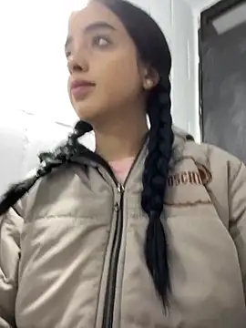 Snapshot of StefanyRousse chatting on October 29, 2025, 11:53 am StefanyRousse online show from October 29, 2025, 11:53 am