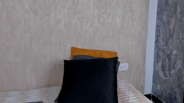 Snapshot of StefanyRousse chatting on September 22, 2025, 11:27 am StefanyRousse online show from September 22, 2025, 11:27 am