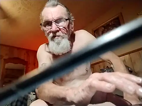 Snapshot of Aldick68 chatting on March 6, 2025, 7:03 am Aldick68 online show from March 6, 2025, 7:03 am