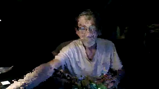 Aldick68 online show from May 4, 2026, 7:33 am