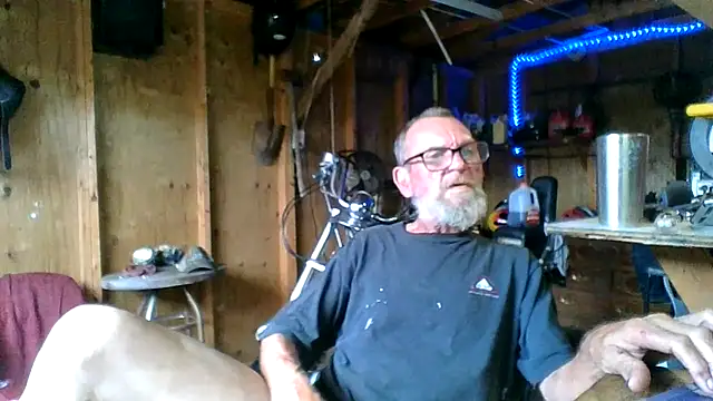 Aldick68 online show from July 10, 2026, 4:18 pm