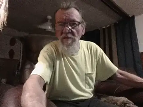 Snapshot of Aldick68 chatting on February 17, 2025, 11:54 pm Aldick68 online show from February 17, 2025, 11:54 pm