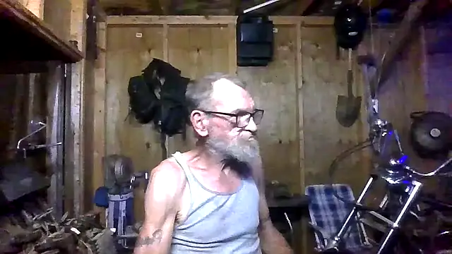 Aldick68 online show from July 10, 2026, 4:01 am