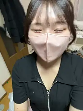 sakuchaaa 2525 online show from August 3, 2026, 2:12 pm