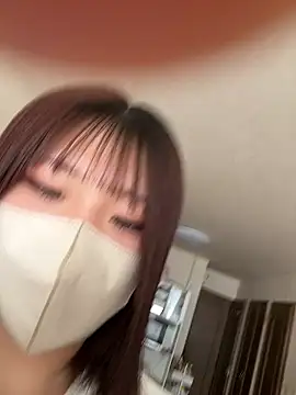sakuchaaa 2525 online show from May 4, 2026, 12:03 am